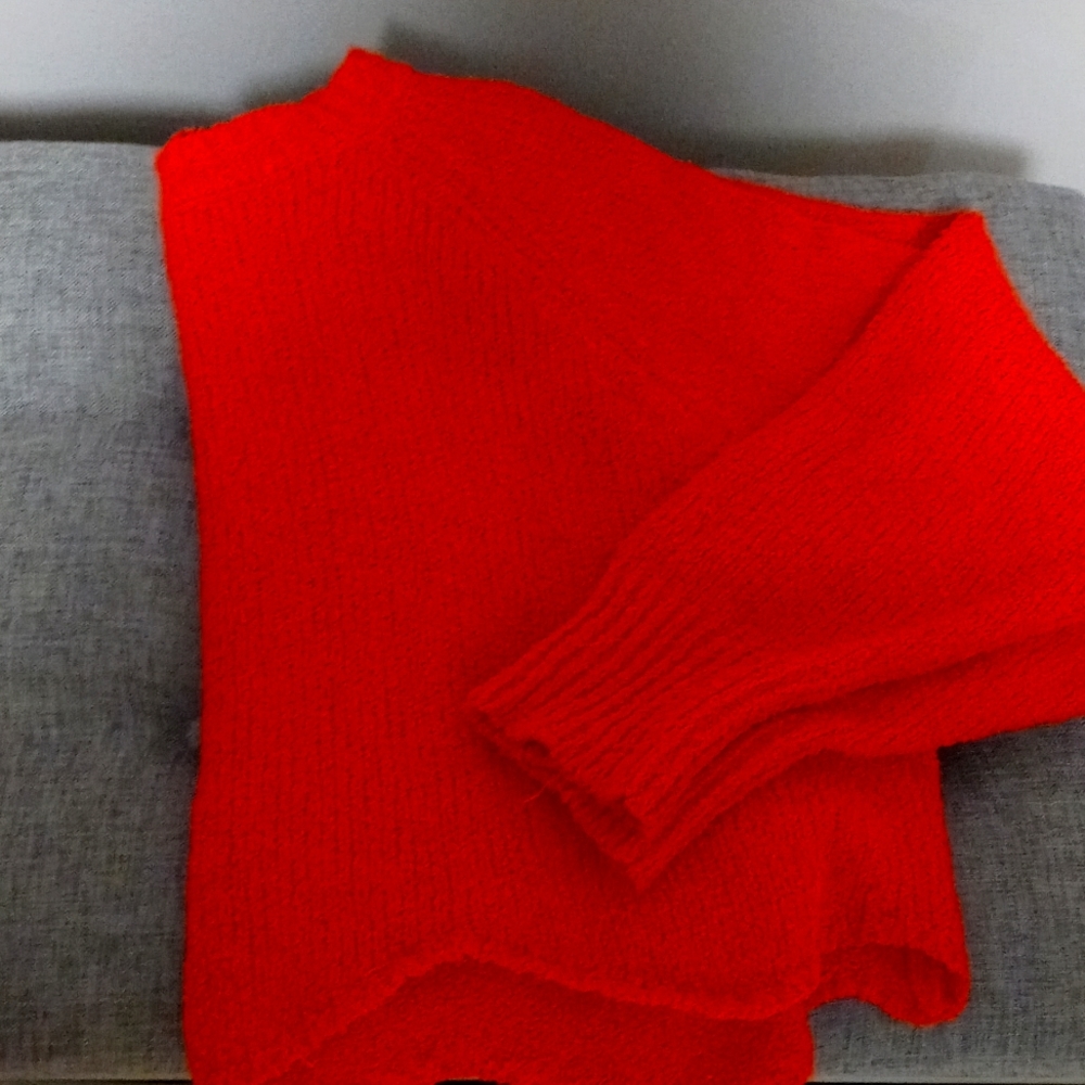Cotton Emporium light weight sweater